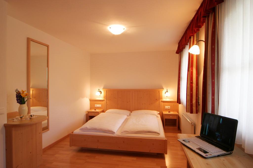 Apartments Serghela サン・カッシアーノ 部屋 写真
